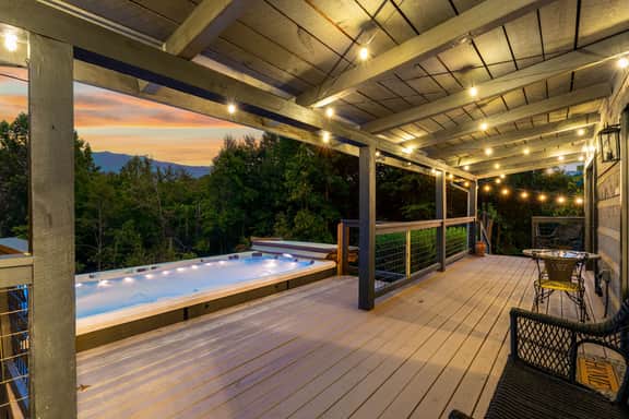 Mtviews/Swim/3Kings/5minGburg/4acres/Bears - Image 4